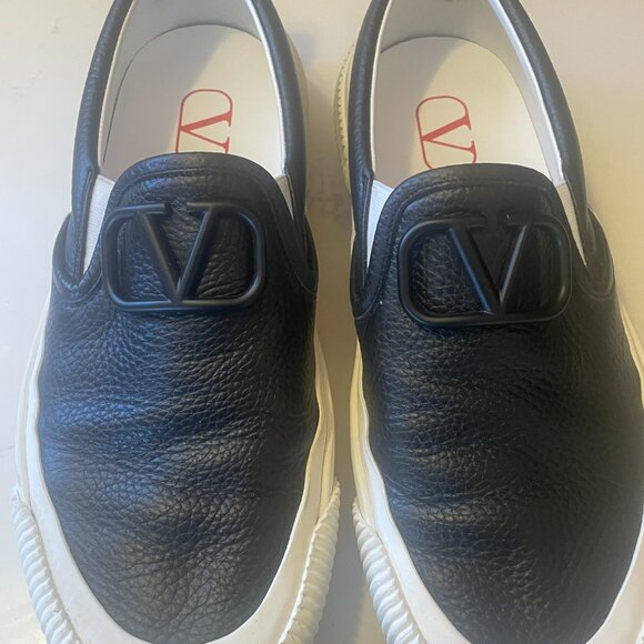 Valentino VLogo Signature Round Toe Sneakers main image 9